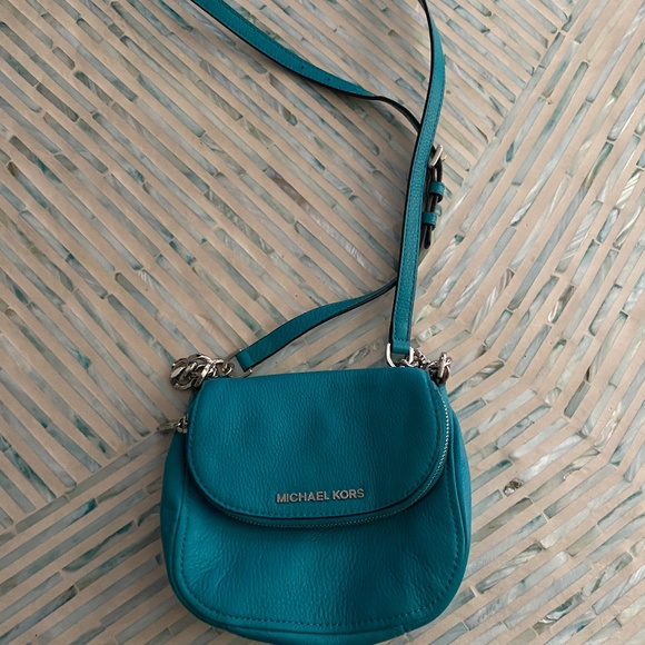 Michael kors teal aqua crossbody - Picture 1 of 3